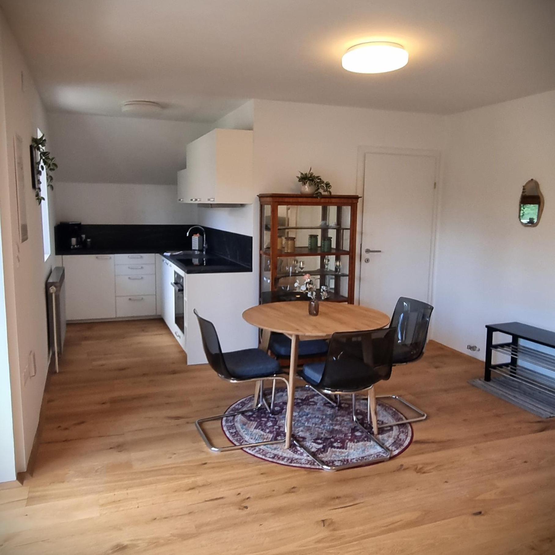 Apartments In Грац Екстериор снимка